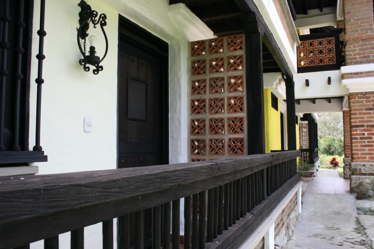 Finca Hotel La Esperanza มอนเตเนโกร ภายนอก รูปภาพ