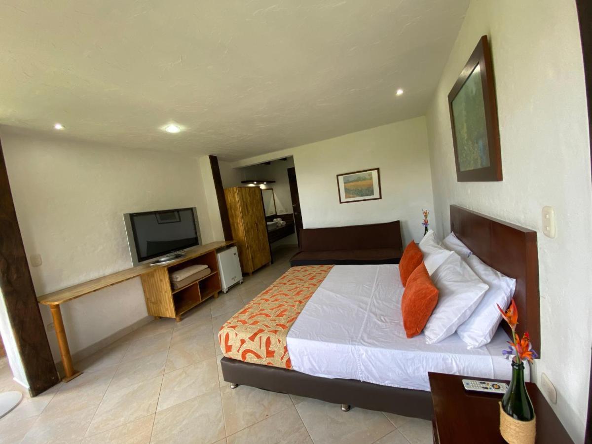 Finca Hotel La Esperanza มอนเตเนโกร ภายนอก รูปภาพ