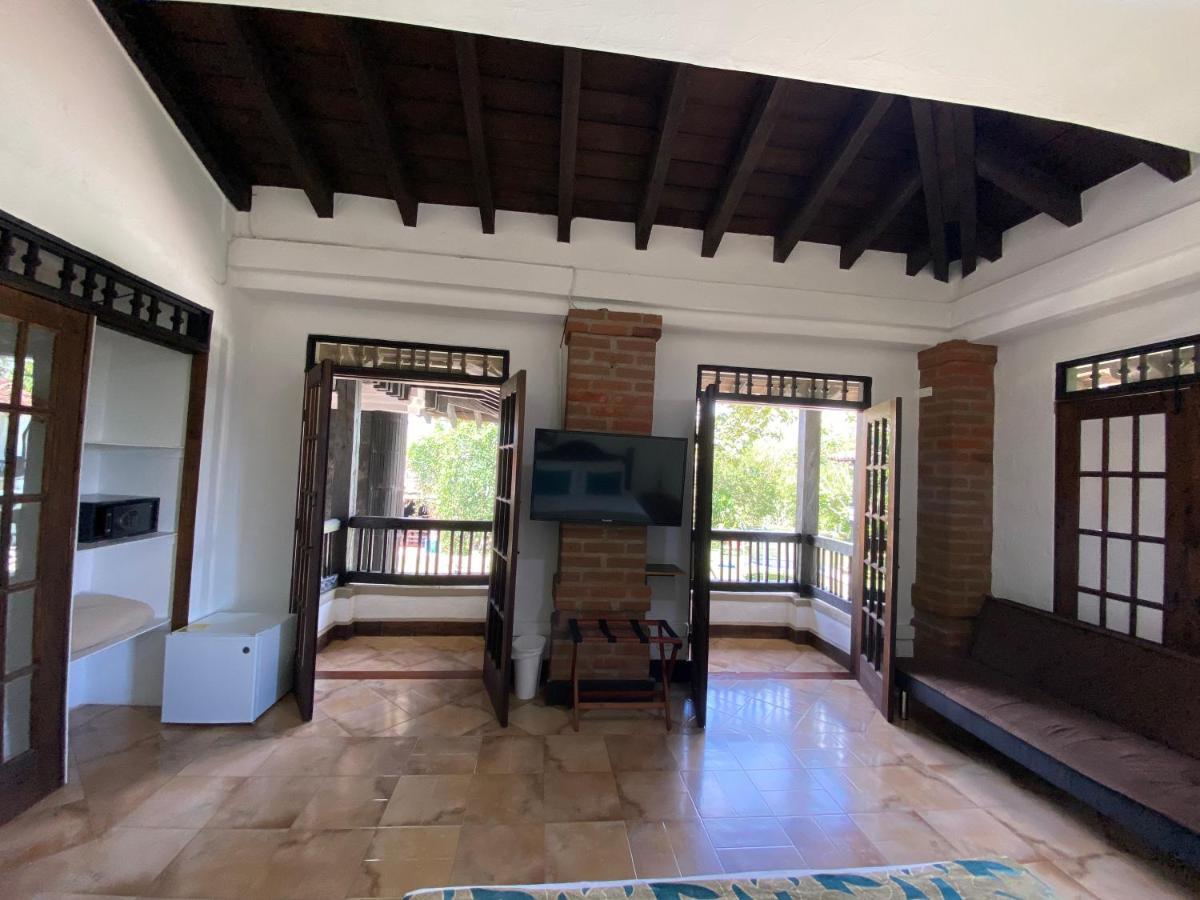 Finca Hotel La Esperanza มอนเตเนโกร ภายนอก รูปภาพ