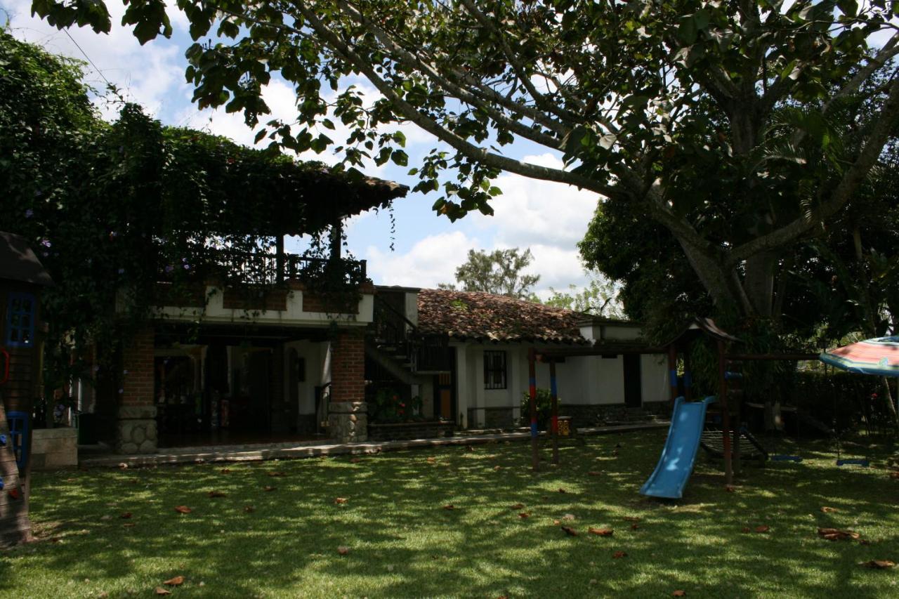 Finca Hotel La Esperanza มอนเตเนโกร ภายนอก รูปภาพ
