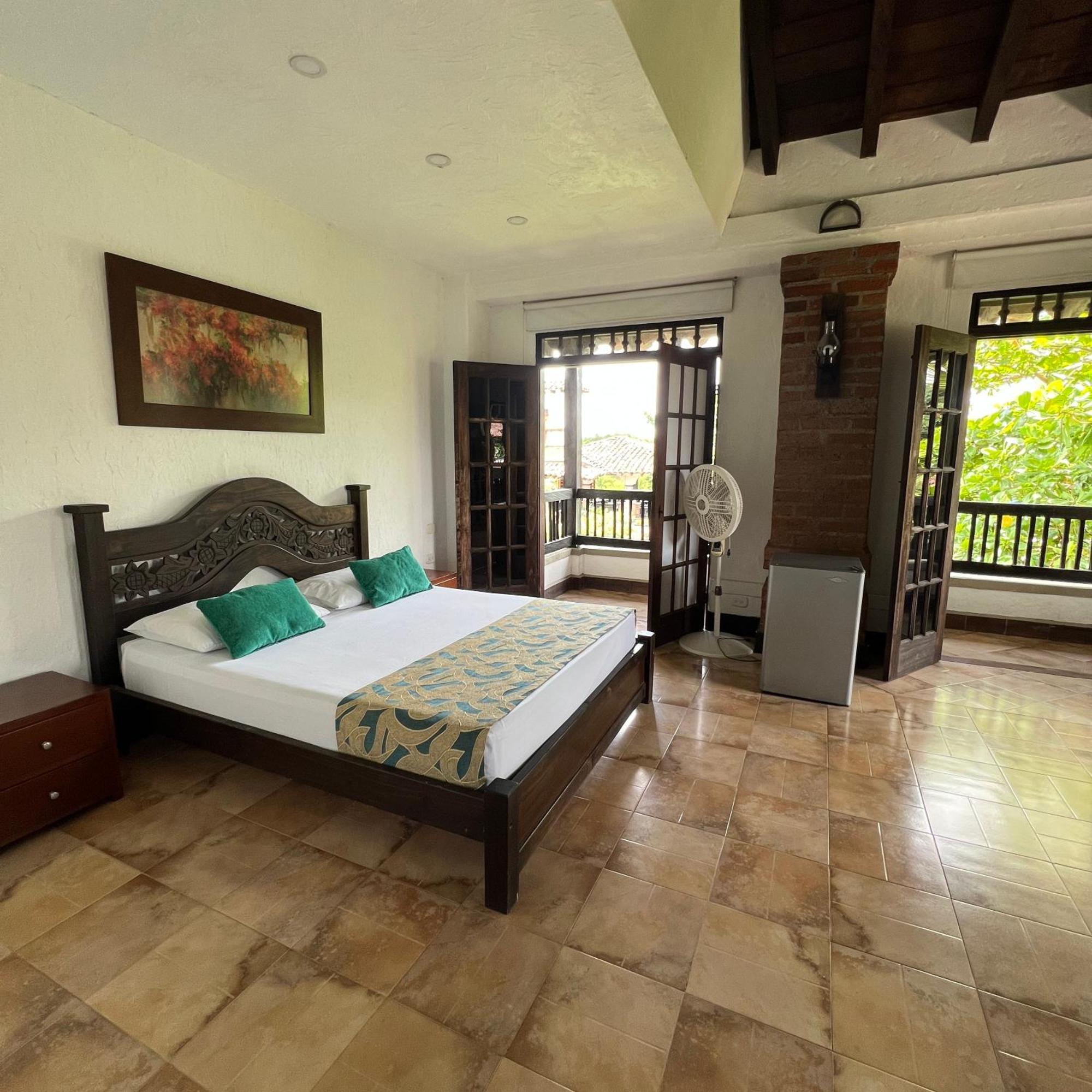 Finca Hotel La Esperanza มอนเตเนโกร ภายนอก รูปภาพ